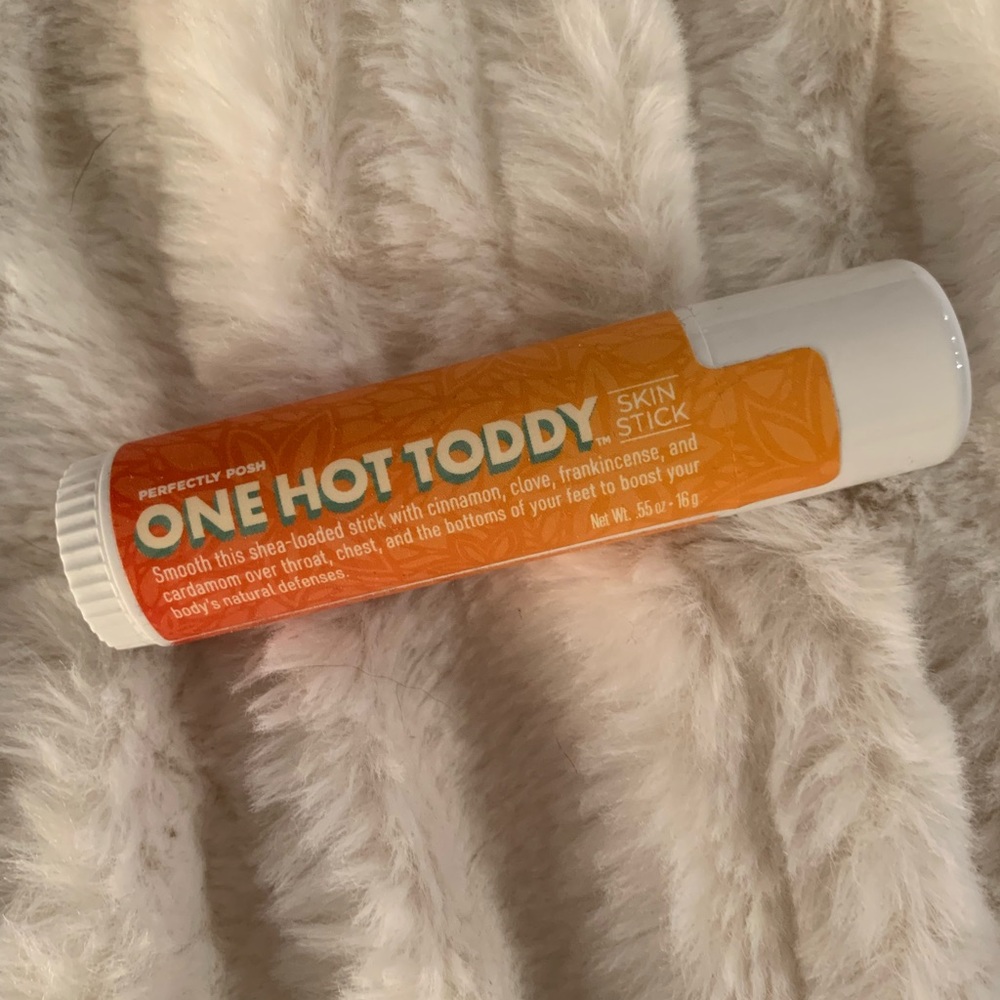 Perfectly Posh One Hot Toddy Skin Stick